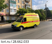 Скорая медицинская помощь спешит на помощь (2018 год). Редакционное фото, фотограф Кузнецов Максим / Фотобанк Лори