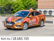 Современный учебный автомобиль автошколы им.Давыдова, Орехово-Зуево (2018 год). Редакционное фото, фотограф Светлана Голинкевич / Фотобанк Лори