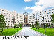 Новосибирский государственный университет (НГУ), новый корпус. Новосибирский Академгородок, Новосибирск, Западная Сибирь, Россия (2018 год). Редакционное фото, фотограф Евгений Мухортов / Фотобанк Лори