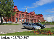 Кинешма. Красные торговые ряды (2017 год). Редакционное фото, фотограф Ирина Краснова / Фотобанк Лори