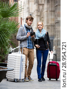 Couple of tourists. Стоковое фото, фотограф Яков Филимонов / Фотобанк Лори