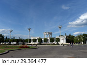Павильон "Культура" на ВВЦ в Москве (2018 год). Редакционное фото, фотограф Free Wind / Фотобанк Лори