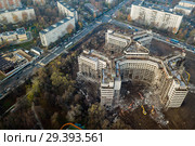 Москва, здание недостроенной Ховринской больницы, вид сверху (2018 год). Редакционное фото, фотограф glokaya_kuzdra / Фотобанк Лори