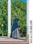 Россия, Сибирь, Тюменская область, Тобольск, памятник жёнам декабристов (2018 год). Редакционное фото, фотограф Александр Циликин / Фотобанк Лори