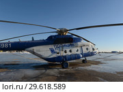 Полицейский вертолёт МИ-8АМТ на аэродроме Мячково (2016 год). Редакционное фото, фотограф Free Wind / Фотобанк Лори