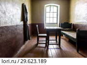 Single cell in the Old prison at the ancient Oreshek fortress. Стоковое фото, фотограф FotograFF / Фотобанк Лори