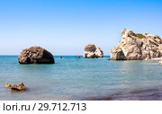 Love beach. Aphrodite's Rock - Aphrodite's birthplace near Paphos City. Rock of Greek (Petra tou Romiou). Cyprus island (2017 год). Стоковое фото, фотограф Papoyan Irina / Фотобанк Лори