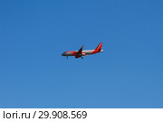 Самолёт компании easyJet Airlines (OE-IVC - Airbus A320-214) при посадке. Пальма-де-Майорка, Испания (2018 год). Редакционное фото, фотограф Вадим Хомяков / Фотобанк Лори