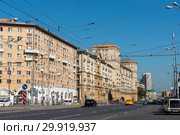 Краснопрудная улица. Москва (2018 год). Редакционное фото, фотограф Александр Щепин / Фотобанк Лори