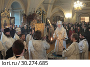 Прощеное воскресенье в Новодевичьем монастыре (2019 год). Редакционное фото, фотограф Дмитрий Неумоин / Фотобанк Лори