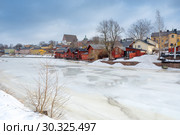 Old wooden barns in the Porvoo Old Town, Finland. Стоковое фото, фотограф Ольга Визави / Фотобанк Лори