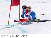 Горнолыжница Лендя Ульяна Леонидовна (полуостров Камчатка). Чемпионат России по горнолыжному спорту, слалом-гигант (2019 год). Редакционное фото, фотограф А. А. Пирагис / Фотобанк Лори