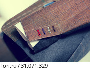 handmade buttonholes male jacket. Стоковое фото, фотограф Татьяна Яцевич / Фотобанк Лори