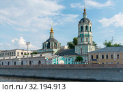Храм Святителя Николая в Заяицком. Москва (2019 год). Редакционное фото, фотограф Александр Щепин / Фотобанк Лори