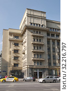 Москва. Проспект Академика Сахарова, дом 7. Фрагмент здания (2019 год). Редакционное фото, фотограф Илюхина Наталья / Фотобанк Лори