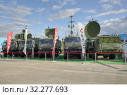 Международный авиационно-космический салон МАКС-2019. Мобильные комплексы радиоэлектронной борьбы производства концерна "Радиоэлектронные технологии" (КРЭT) Редакционное фото, фотограф Игорь Долгов / Фотобанк Лори