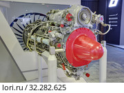 Международный авиационно-космический салон МАКС-2019. Турбовальный двигатель ТВ3-117ВМА-СБМ1В. Редакционное фото, фотограф Игорь Долгов / Фотобанк Лори