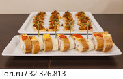 Snacks for a buffet. Стоковое фото, фотограф Дмитрий Тищенко / Фотобанк Лори