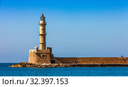 Old Venetian lighthouse in Chania on the island of Crete, Greece (2019 год). Стоковое фото, фотограф photoff / Фотобанк Лори