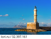 Old Venetian lighthouse in Chania on the island of Crete, Greece (2019 год). Стоковое фото, фотограф photoff / Фотобанк Лори