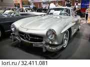 Mercedes-Benz 300SL (2019 год). Редакционное фото, фотограф Art Konovalov / Фотобанк Лори