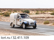 Citroen 2CV Fourgonnette (2019 год). Редакционное фото, фотограф Art Konovalov / Фотобанк Лори