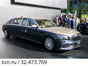 Mercedes-Maybach S650 Pullman (2019 год). Редакционное фото, фотограф Art Konovalov / Фотобанк Лори