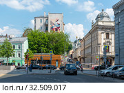 Перекресток. Рахмановский переулок, Неглинная улица, Звонарский переулок. Москва (2019 год). Редакционное фото, фотограф Александр Щепин / Фотобанк Лори