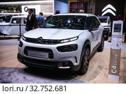 Citroen C4 Cactus Origins (2019 год). Редакционное фото, фотограф Art Konovalov / Фотобанк Лори