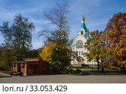 Церковь святителя Иова, Патриарха Московского и всея Руси в Кунцеве, Москва (2019 год). Редакционное фото, фотограф Natalia Sidorova / Фотобанк Лори