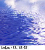 Abstract Water Ripples Background. Стоковое фото, фотограф Phongkit Longthong / PantherMedia / Фотобанк Лори