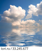 Surface Rippled of water with clouds and sky background. Стоковое фото, фотограф Phongkit Longthong / PantherMedia / Фотобанк Лори