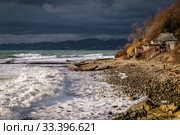 Краснодарский край, Туапсе, зимний шторм у мыса Кадош. Стоковое фото, фотограф glokaya_kuzdra / Фотобанк Лори