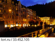 Evening view of the streets of Karlovy Vary. Czech Republic. Стоковое фото, фотограф Яков Филимонов / Фотобанк Лори