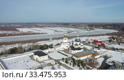 Свято-Знаменский Абалакский мужской монастырь и река Иртыш ранней весной, Тюменская область (2020 год). Стоковое видео, видеограф Григорий Писоцкий / Фотобанк Лори