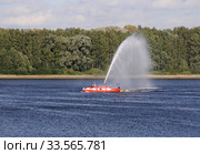 Пожарно спасательный катер МЧС. Проект КС-110-39 (2016 год). Редакционное фото, фотограф Голованов Сергей / Фотобанк Лори