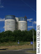 Бизнес-центр Sky Towers, Минск, Беларусь (2018 год). Стоковое фото, фотограф Марина Шатерова / Фотобанк Лори