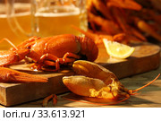 Crayfish with beer on a wooden table. Стоковое фото, фотограф Марина Володько / Фотобанк Лори