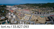 Краснодарский край, Туапсе, нефтеперерабатывающий завод ОАО "Роснефть" (2020 год). Редакционное фото, фотограф glokaya_kuzdra / Фотобанк Лори