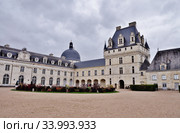 Замок Валансе (Château de Valençay) Долина реки Луары. Франция. (2019год) Редакционное фото, фотограф Вера Смолянинова / Фотобанк Лори