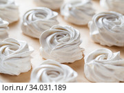 The process of making marshmallow. Стоковое фото, фотограф Nataliia Zhekova / Фотобанк Лори