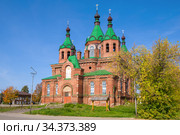 Старинная церковь Тихвинской иконы Божией Матери в Макарьеве солнечным сентябрьским днем. Костромская область, Россия (2019 год). Стоковое фото, фотограф Виктор Карасев / Фотобанк Лори