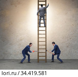 Business unethical competition concept with businessmen. Стоковое фото, фотограф Elnur / Фотобанк Лори