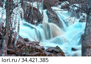 Водопад на горной реке Кук-Караук в Башкортостане. Стоковое фото, фотограф Акиньшин Владимир / Фотобанк Лори
