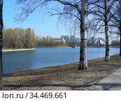 Парк Дружбы. Район Левобережный. Город Москва (2010 год). Редакционное фото, фотограф lana1501 / Фотобанк Лори