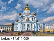 Кафедральный собор святого праведного воина Феодора Ушакова в Саранске, Республика Мордовия (2018 год). Стоковое фото, фотограф Михаил Марковский / Фотобанк Лори