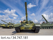ALABINO, RUSSIA - AUGUST 25, 2020: The export version of the Russian tank Т-72М a close-up on a sunny day. Exhibit of the international military forum "Army-2020" Редакционное фото, фотограф Виктор Карасев / Фотобанк Лори