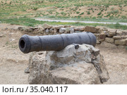 Vintage cannon on the white background (2020 год). Редакционное фото, фотограф Антон Соваренко / Фотобанк Лори