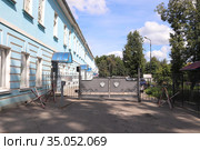 Территория учреждения ФКУ Т-2 УФСИН России по Владимирской области - бывшая тюрьма "Владимирский централ" (2020 год). Стоковое фото, фотограф Светлана Ясинская / Фотобанк Лори