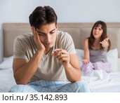 Man suffering from impotency with pill. Стоковое фото, фотограф Elnur / Фотобанк Лори